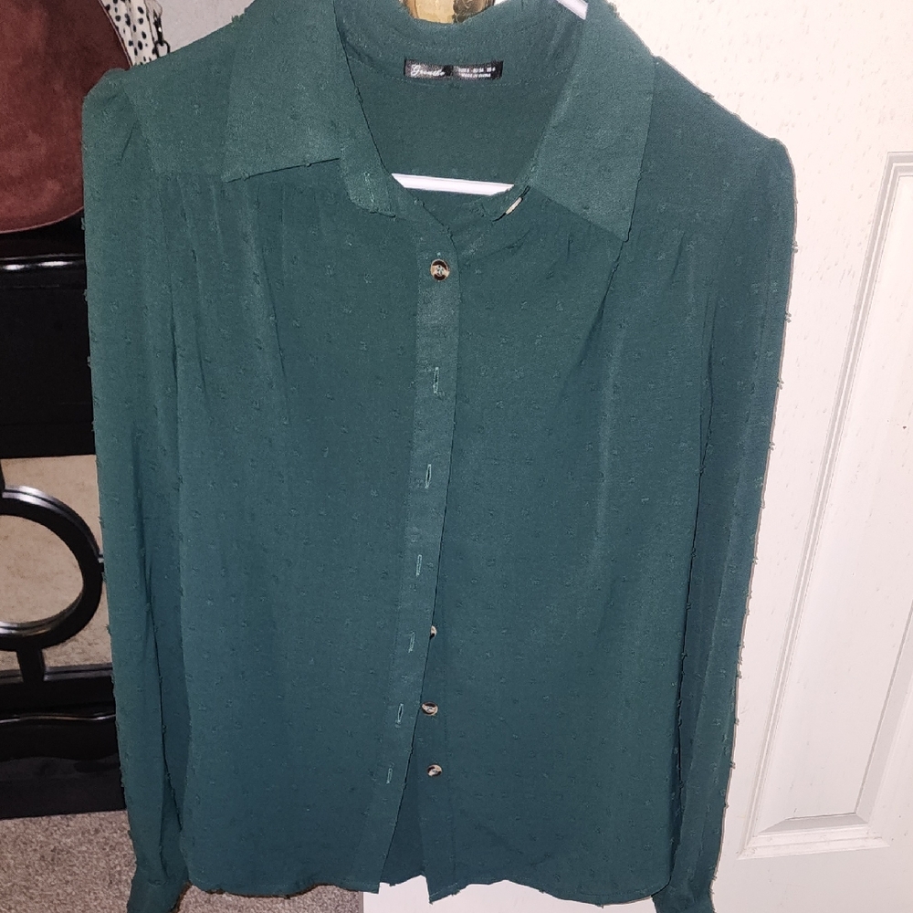 Elegant Green Women's Top